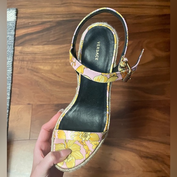 VERSACE - Pink Floral Print Espadrille Wedge Heel Sandal - Picture 5 of 7